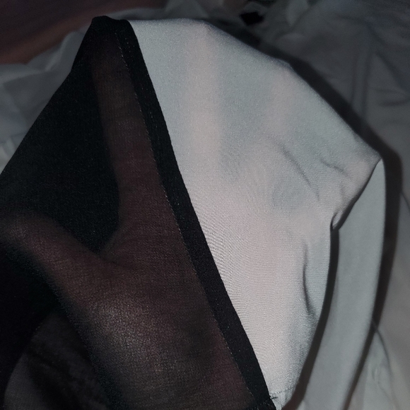 💗Stella and Jamie Shear blouse - Picture 2 of 8